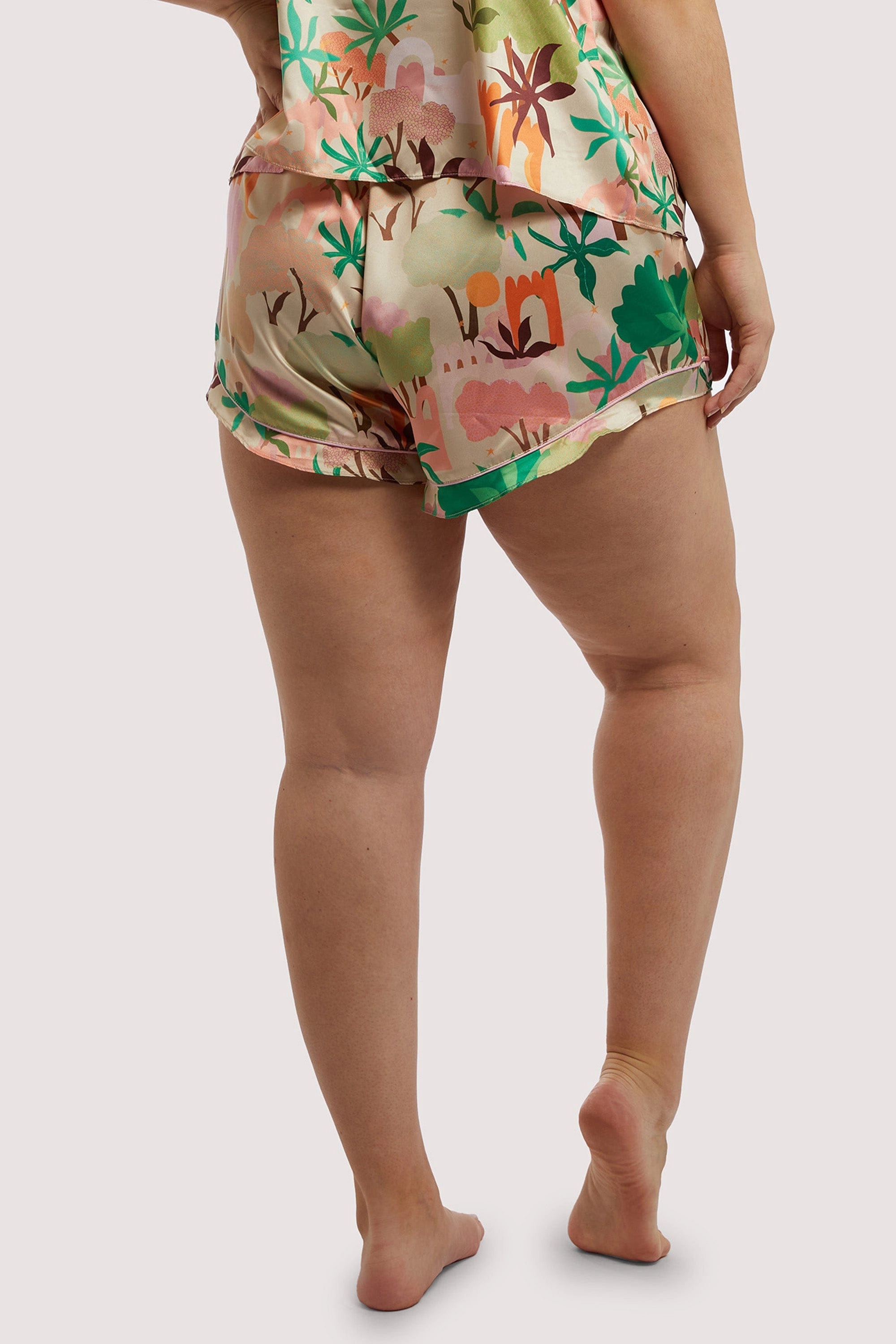 Alja Horvat Recycled Abstract Print Short