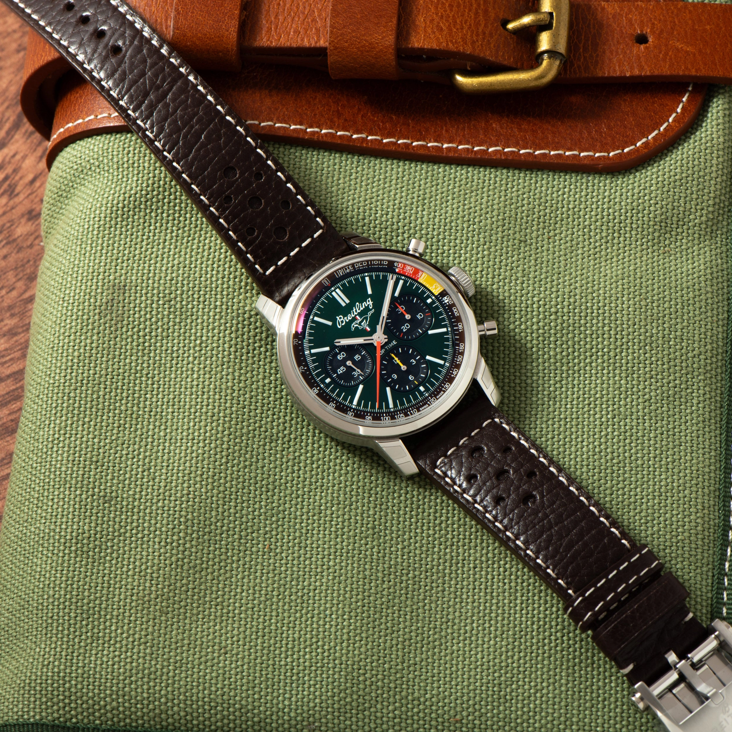 Breitling Top Time B01 Chronograph Ford Mustang