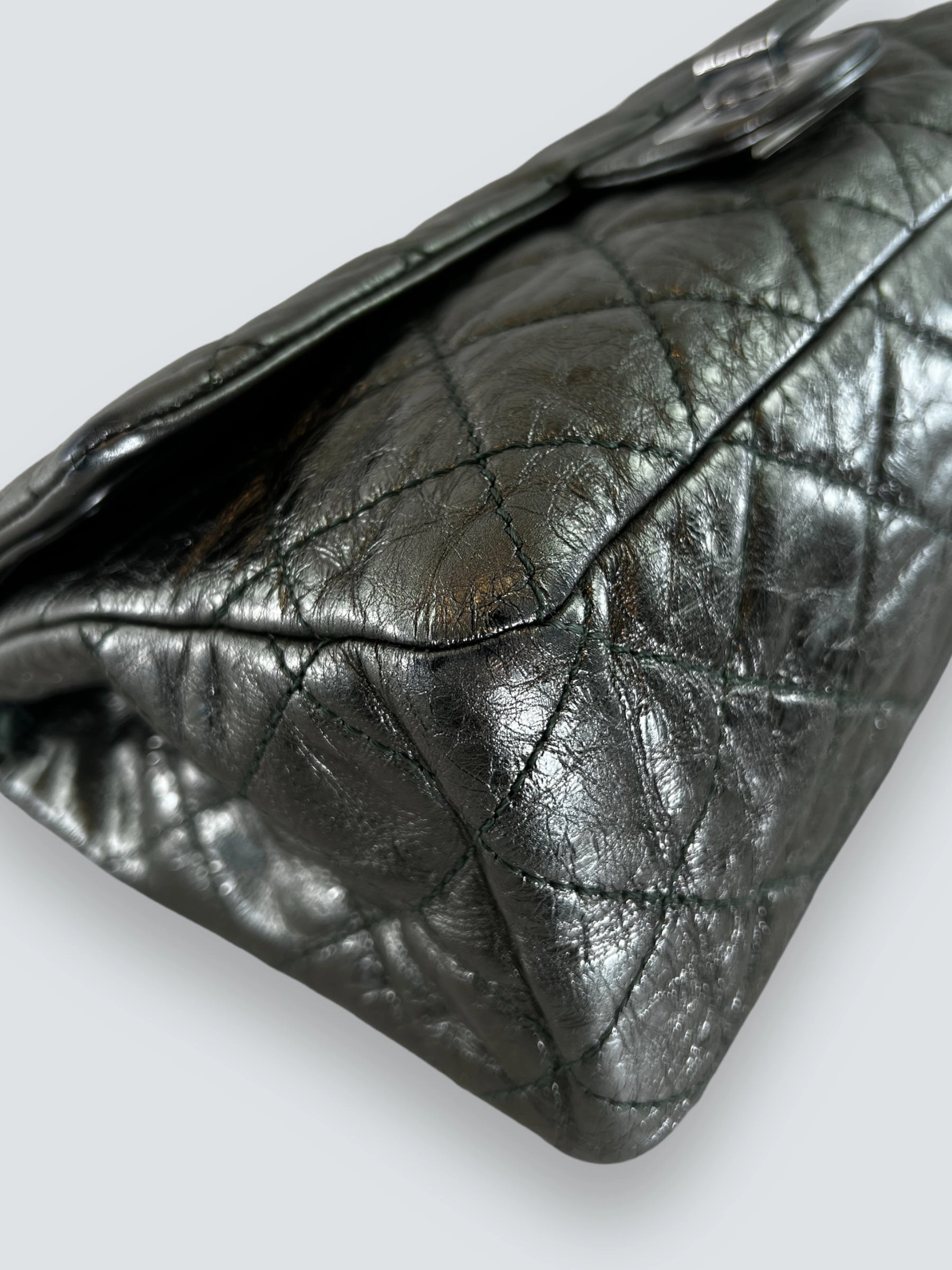 Chanel Large Metallic Green Calfskin Leather 2.55 Reissue Handbag