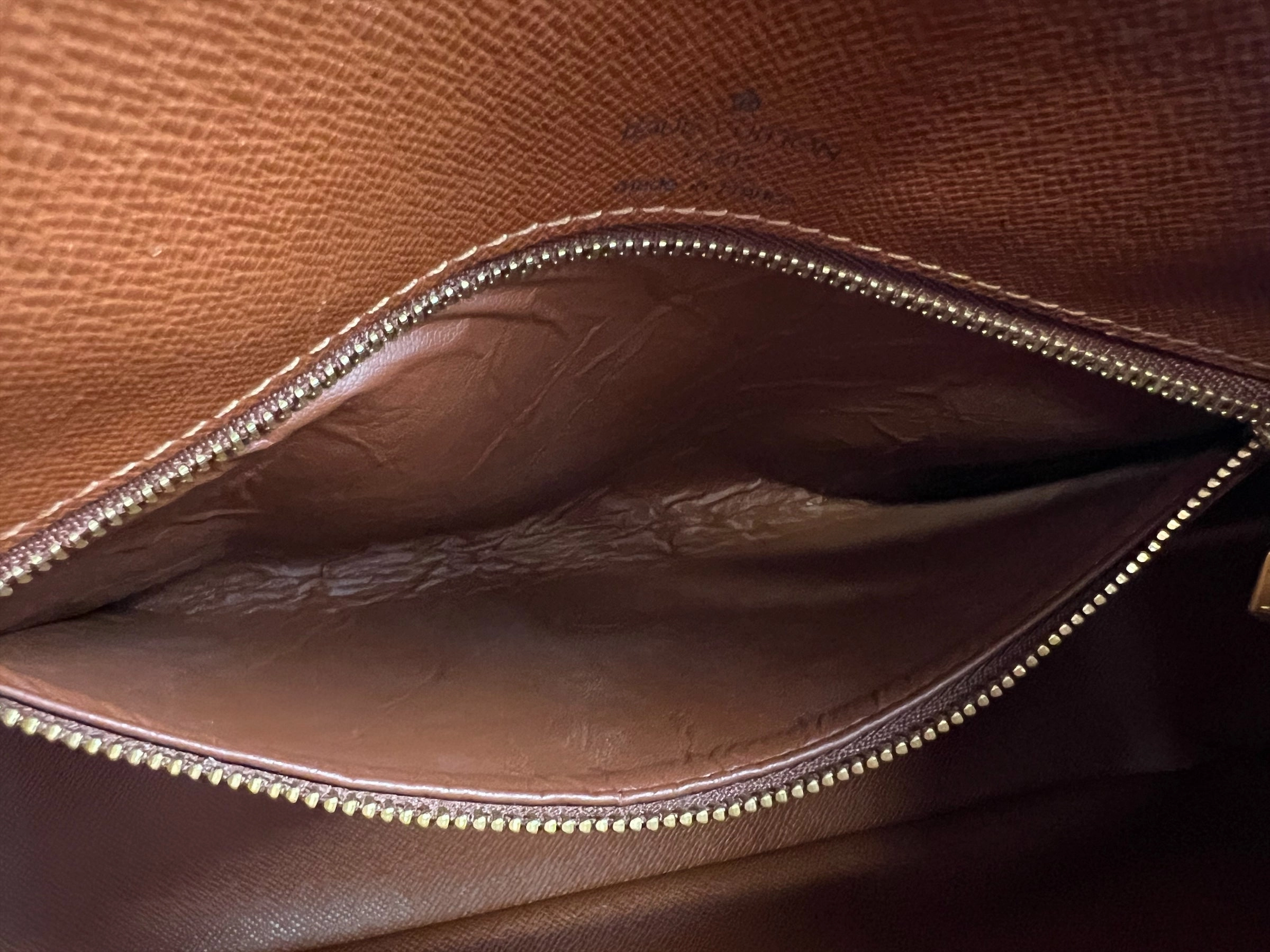 Louis Vuitton Monogram Canvas Shoulder Bag