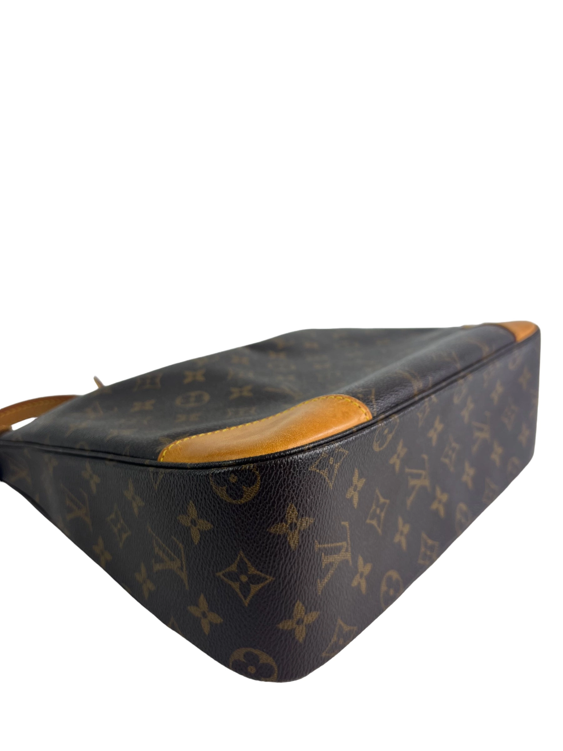 Louis Vuitton Monogram Canvas Shoulder Bag