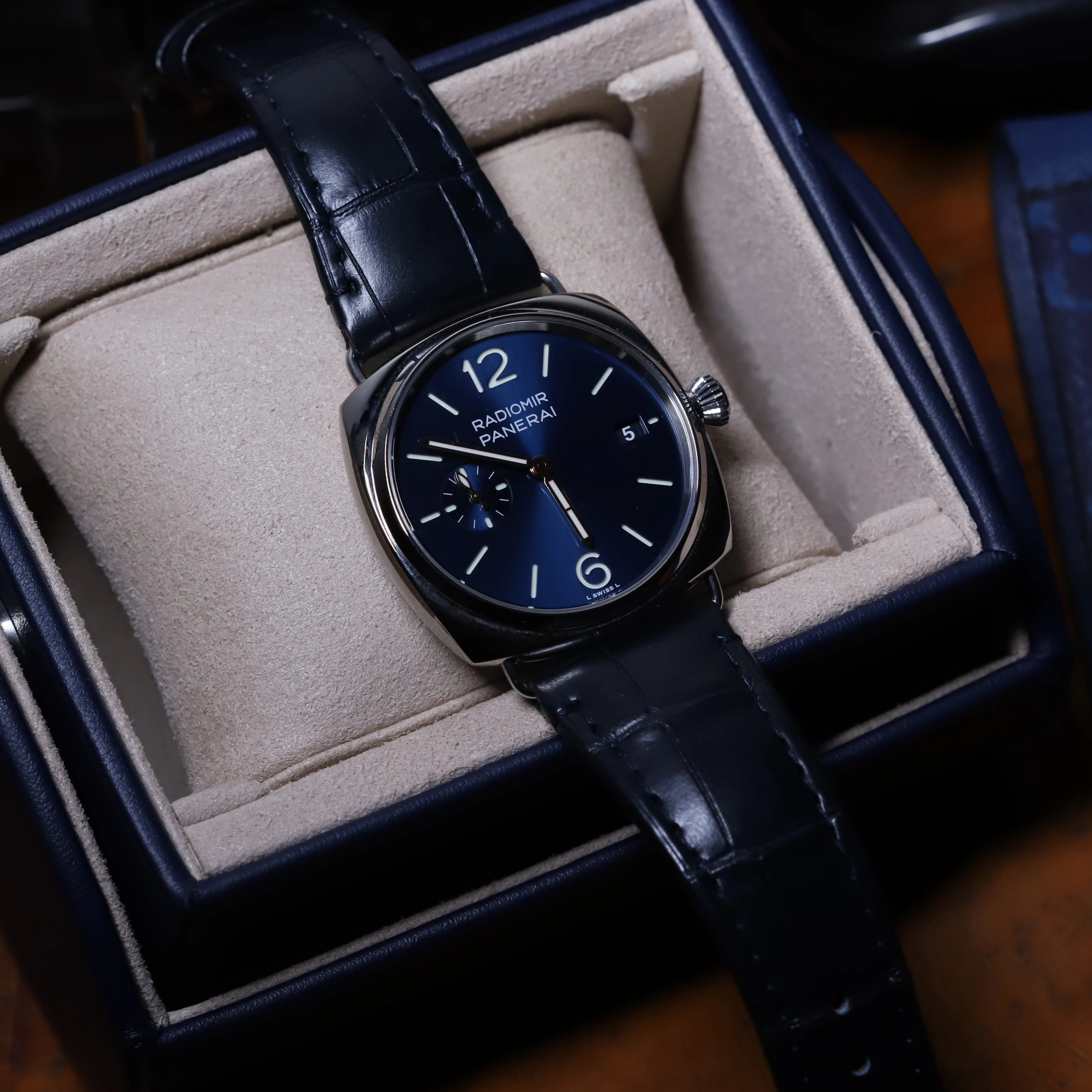 Panerai Radiomir Quaranta PAM01571 – 40mm Automatic – Brand New 2025