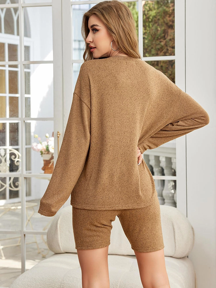 Women's Casual Loose-Fit Long Sleeve T-Shirt & Shorts Pajama Set