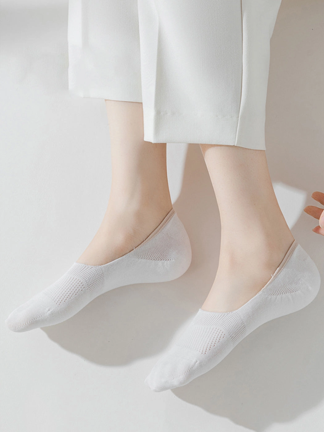 Women's Summer Thin Mesh Cotton Invisible Socks